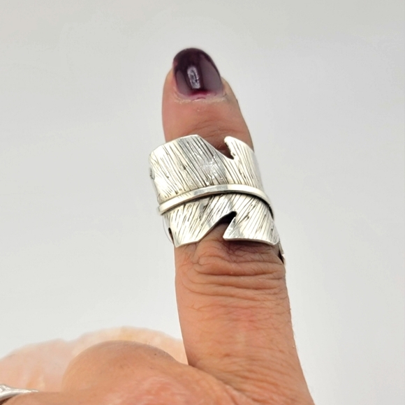 LEAF ADJUSTABLE HANDMADE IN STERLING SILVER METAL SIZE 7.5 - Picture 1 of 7